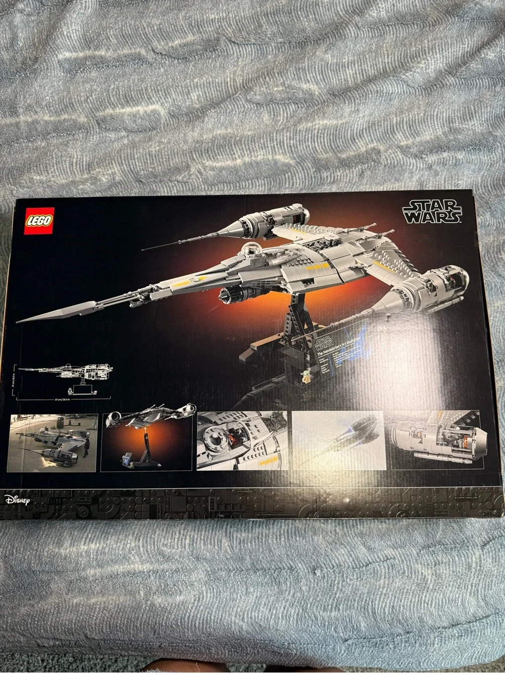 LEGO Gray and Red The Mandalorian's N-1 Starfighter Box
